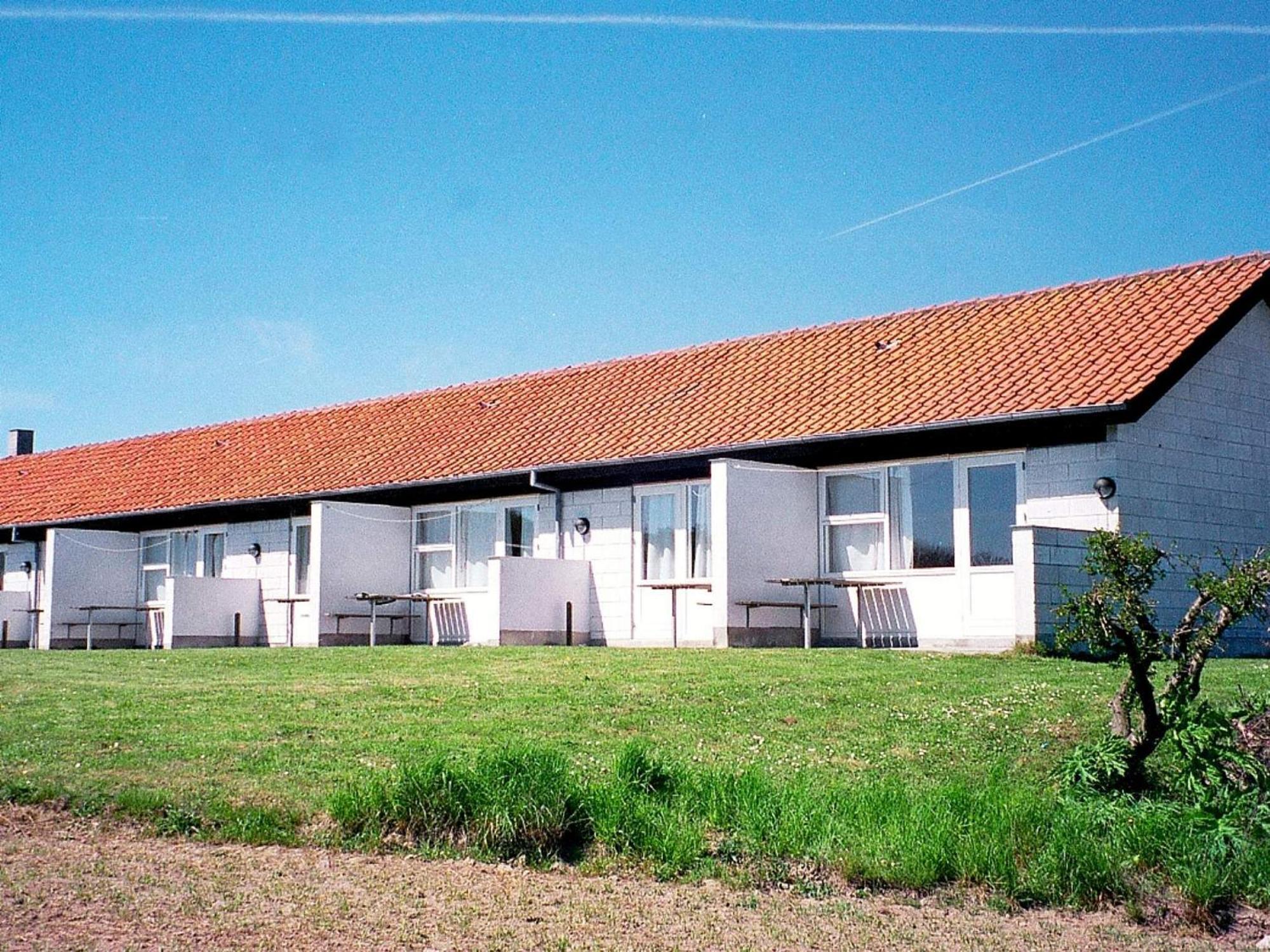 2 Person Holiday Home In Allinge Extérieur photo